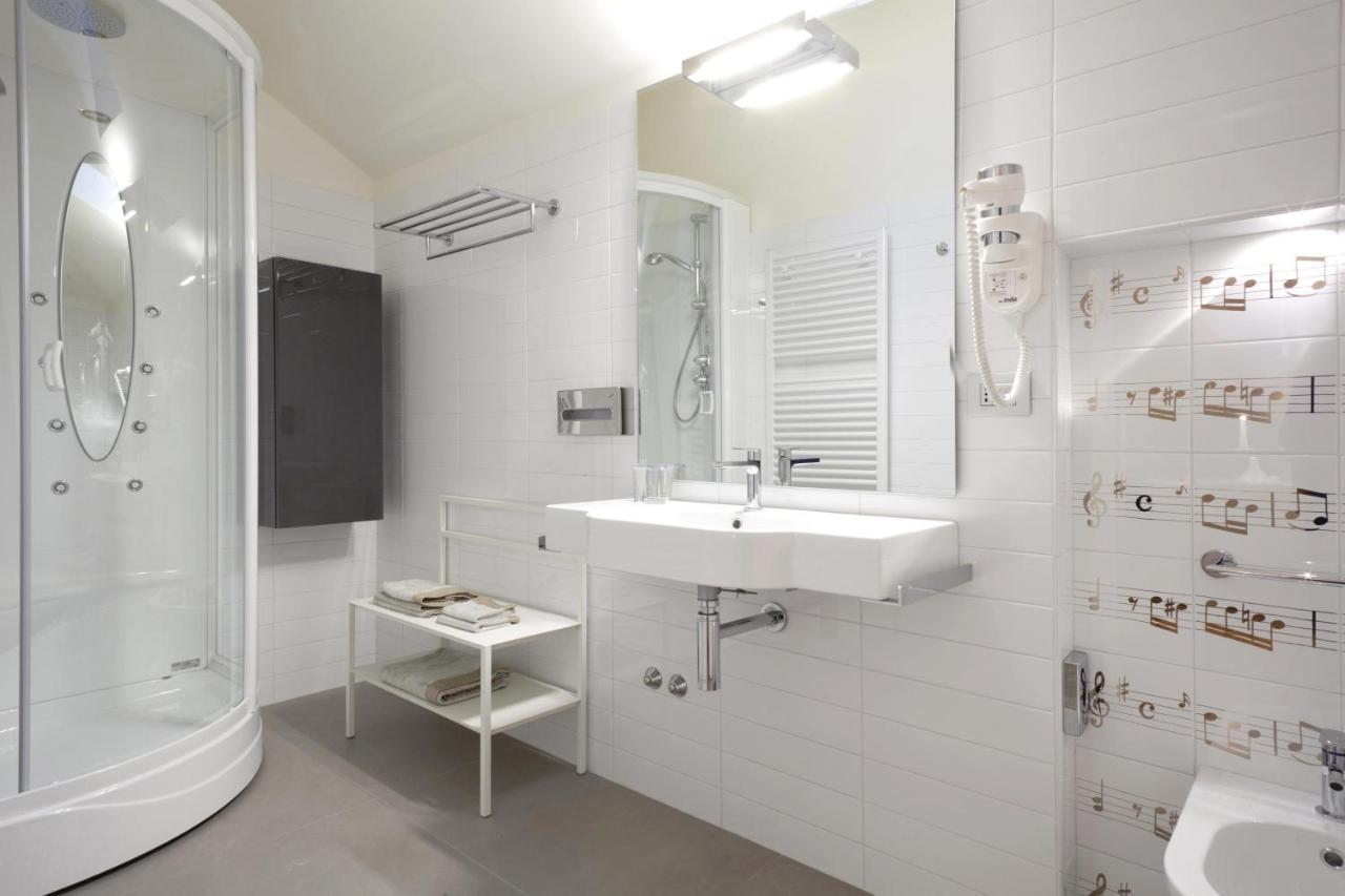 Santa Cesarea Residence Luxury Suite - La Vetta Del Sasso Barisano Matera Esterno foto