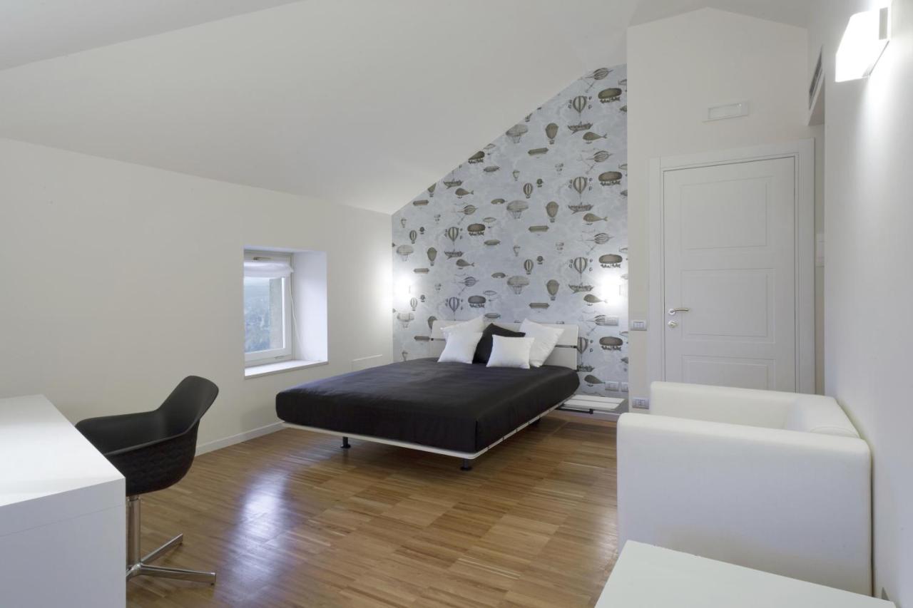 Santa Cesarea Residence Luxury Suite - La Vetta Del Sasso Barisano Matera Esterno foto